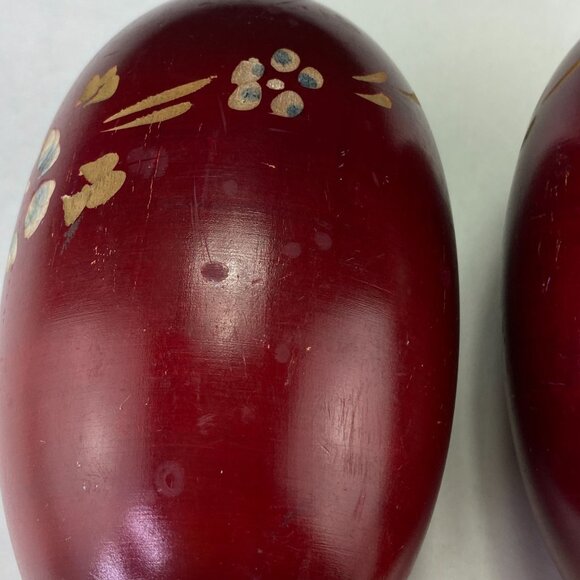 Vintage Red Wood Maracas With Floral Design - Picture 10 of 12